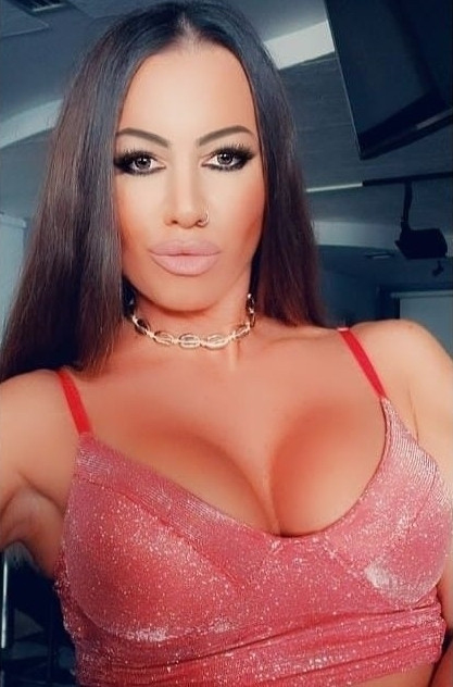 Oui tu me baises gratuitement